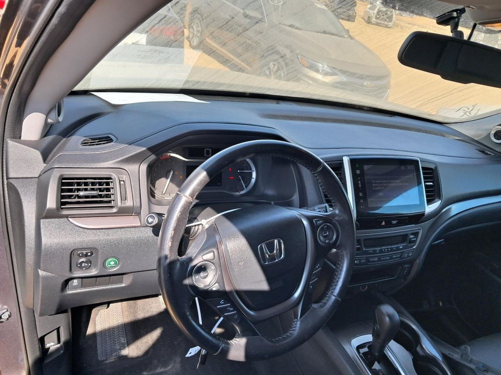 PILOT 2016 Glove Box 4799793