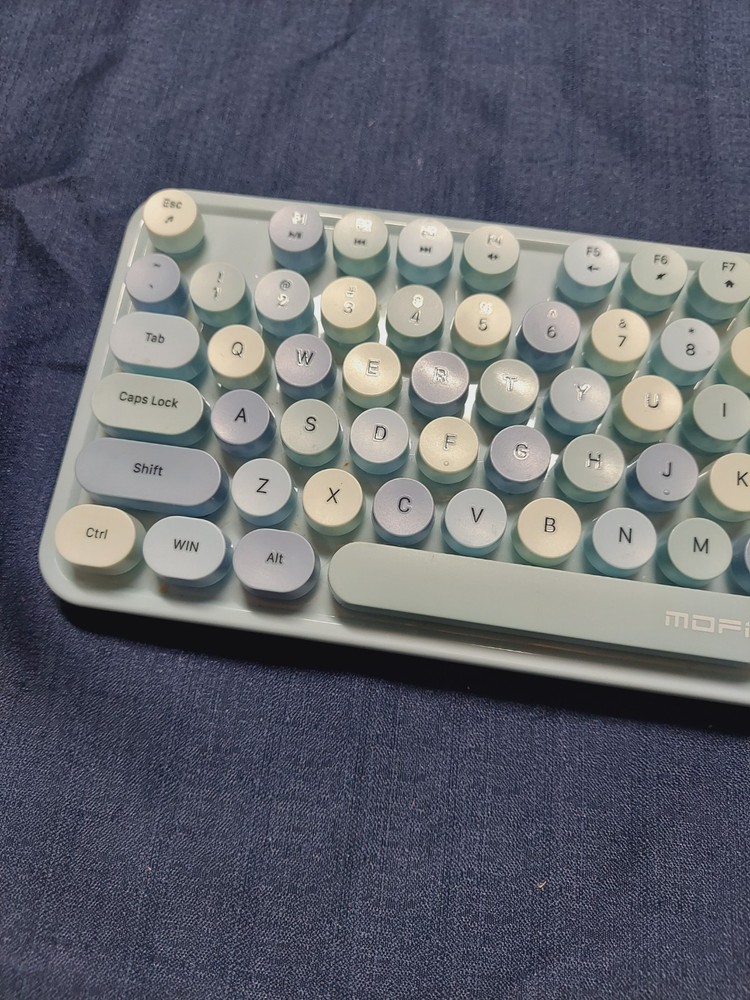 Mofii Sweet Wireless Keyboard and Mouse Combo Set - Light Blue