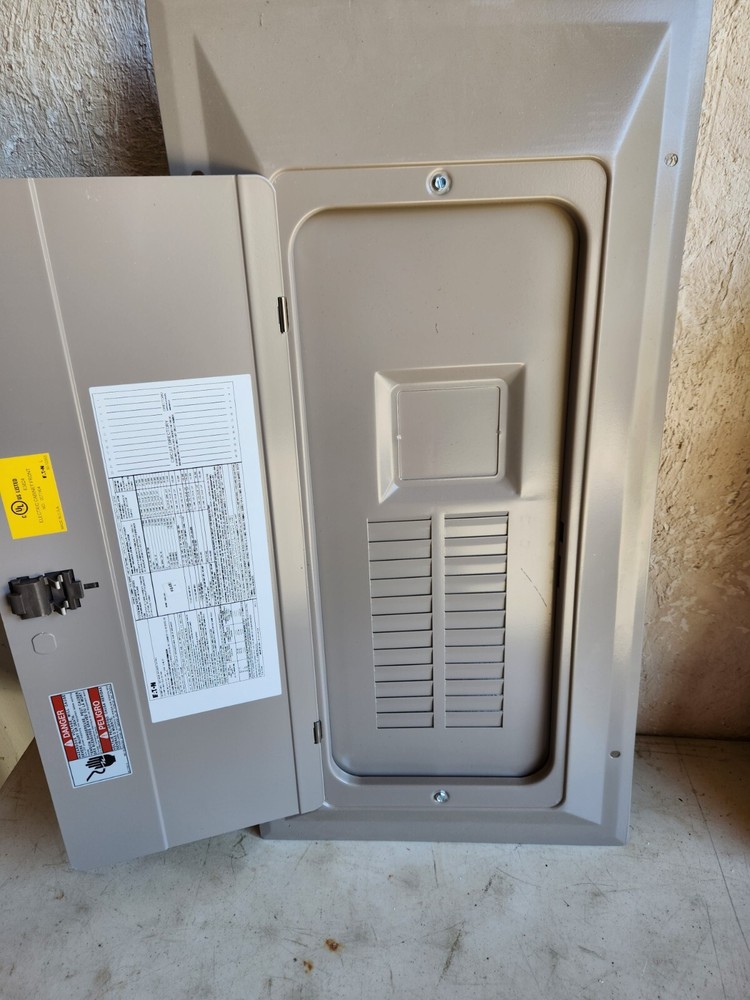 *NOS* Eaton CH8NLEF Surface Cover