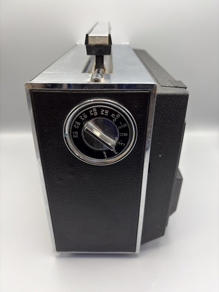 Vintage Zenith Royal 7000 Solid State Transoceanic Multiband Radio *Pre Owned*