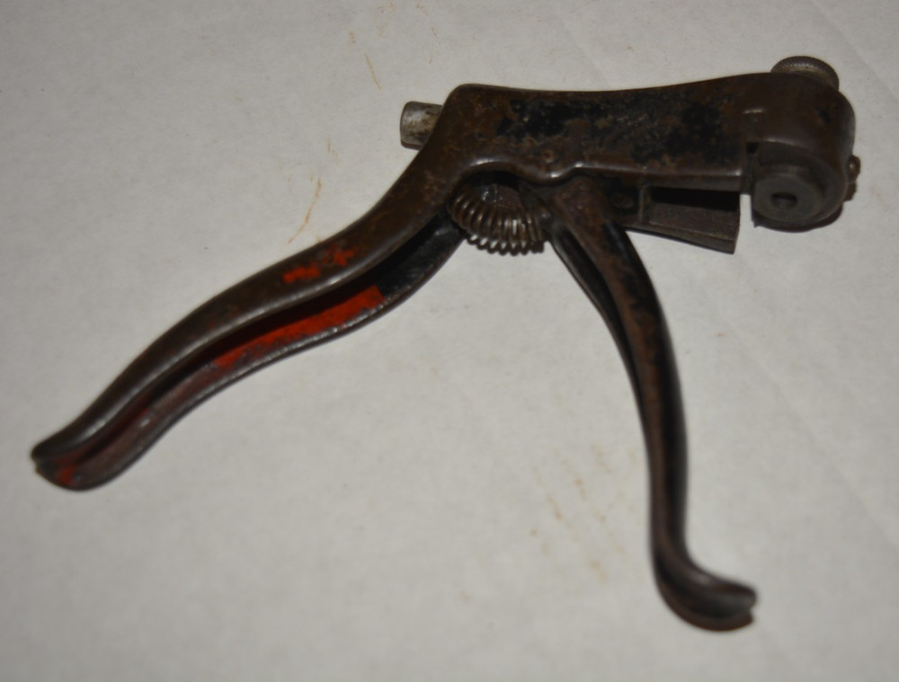 Vintage Mohawk Shelburne Pistol Grip Saw Set