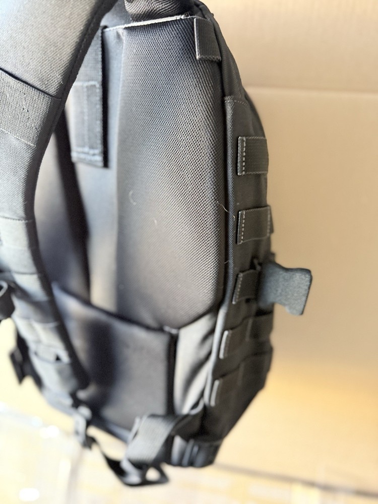 Specialist Half-Day Backpack 25L Black