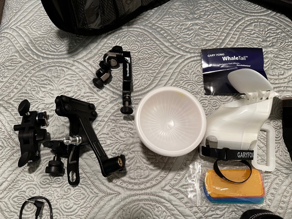 Canon compatible digital camera accessory lot Various brands