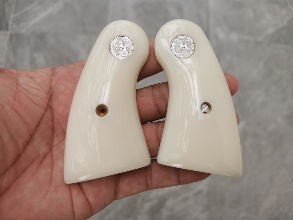 FAUX IVORY GRIPS FOR COLT PYTHON I, E FRAME & OFFICIAL POLICE NICE # Silver Med