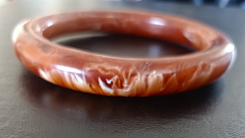Bakelite Vintage Marbled Brown Bangle Bracelet