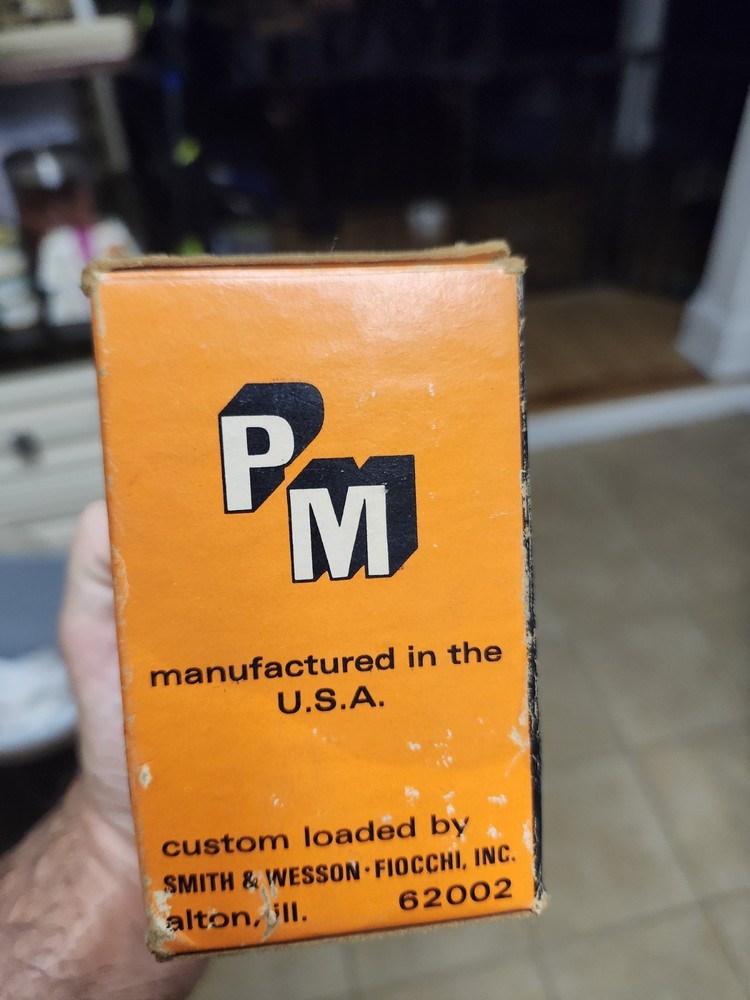 Smith and Wesson Power Mate Shotgun Shells Empty Cardboard Ammo Box