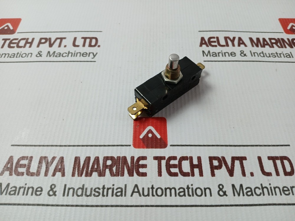 Cherry E13-00M Snap Action Micro Switch 15A 125 OR 250 VAC