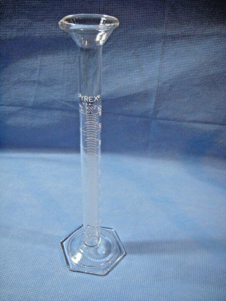 PYREX 3022 10 mL Graduated Cylinder