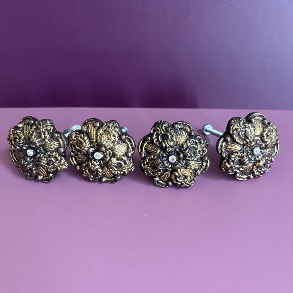 Rosette Floral Round Drawer Knobs or Pulls French Provincial 4 Large 6 Small
