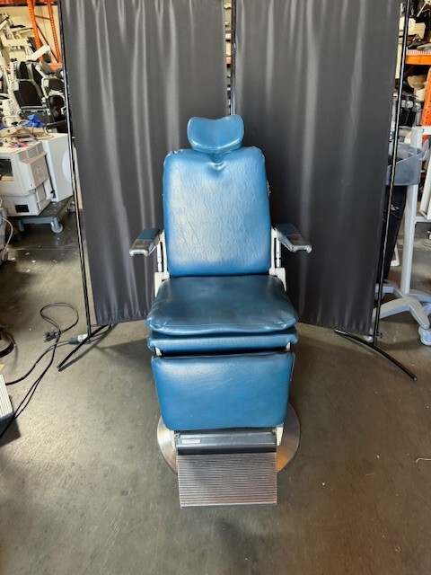 Reliance 880 Exam Chair-Excellent Condition!