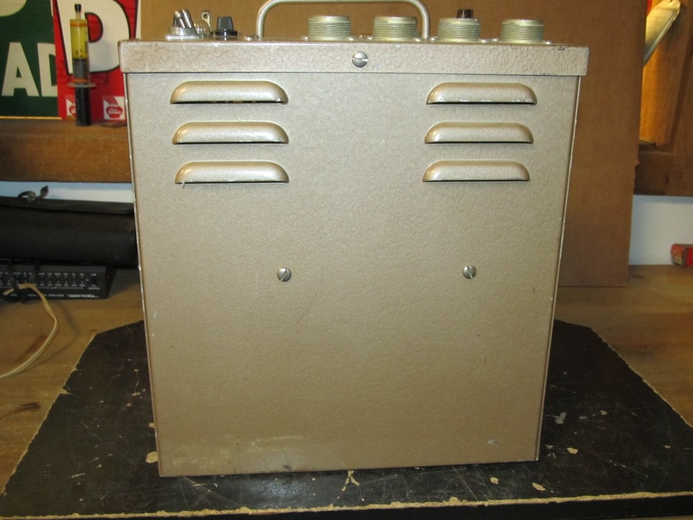 Speedotron Model C-600 Power Pack Brown Line