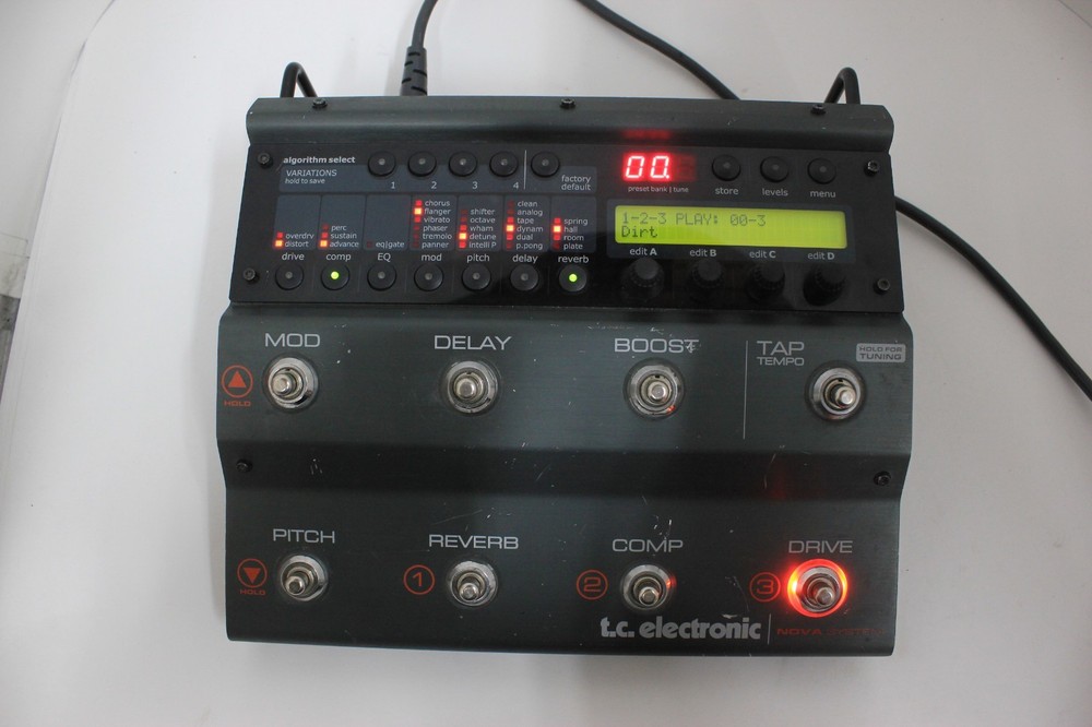 TC Electronics Nova System Multi Effects Pedal Processor