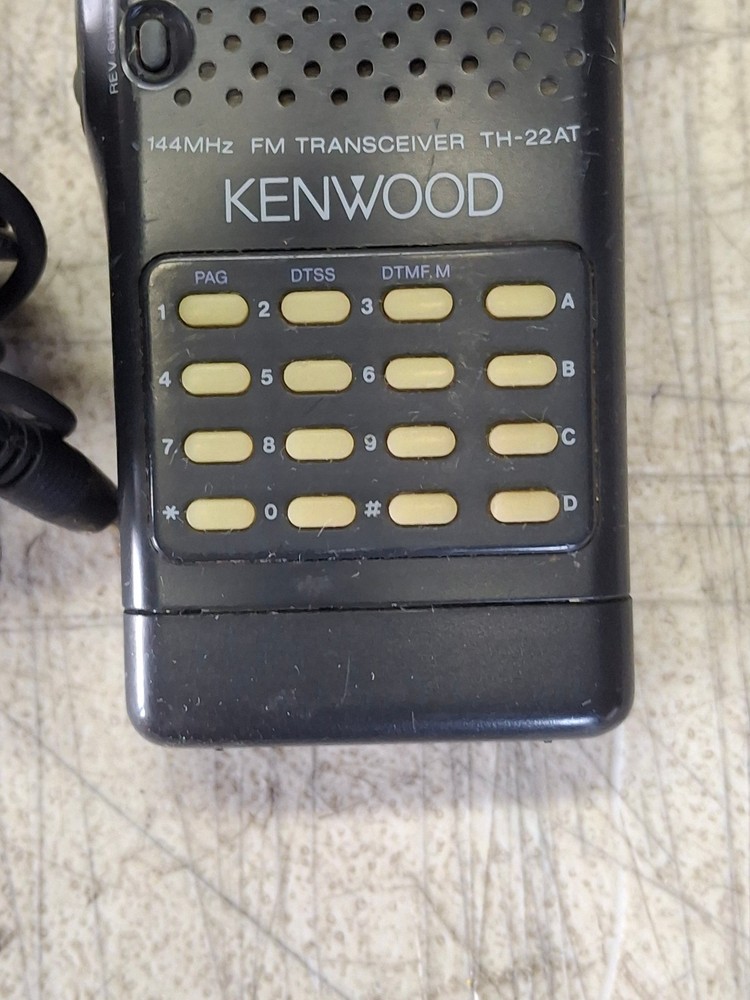 Kenwood 144MHZ Transciever TH-22AT