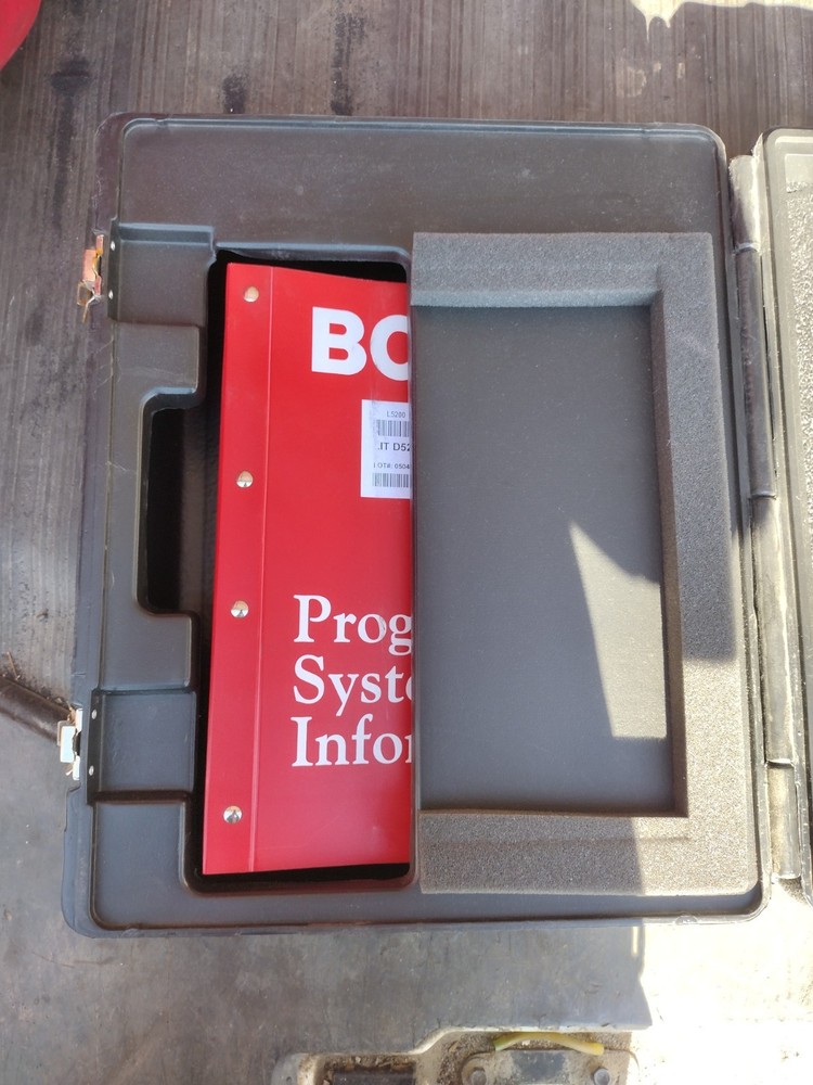 Radionics D5200 Alarm Control Panel Programming Keypad with Case