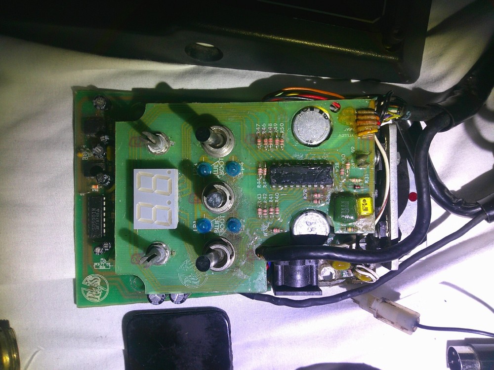 OE Harley Davidson CB Intercom Midland CB Transceiver tank mounted