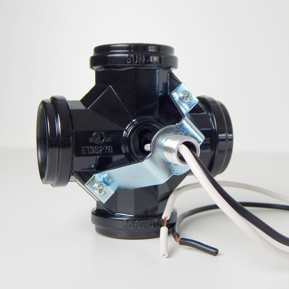 4-Light Phenolic Standard/Medium Base Cluster Socket Assembly