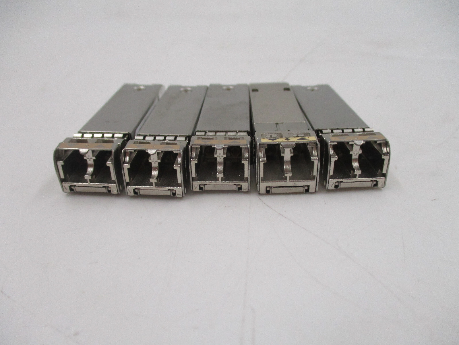 Lot of 5 Cisco 10G SFP+ 850nm 300m Transceiver Module P/N: SFP-10G-SR-10-2415-03