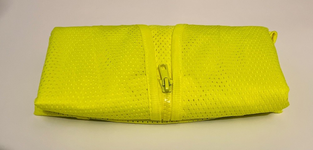 HDX High-Visibility Yellow Reflective Safety Vest, Class 2.