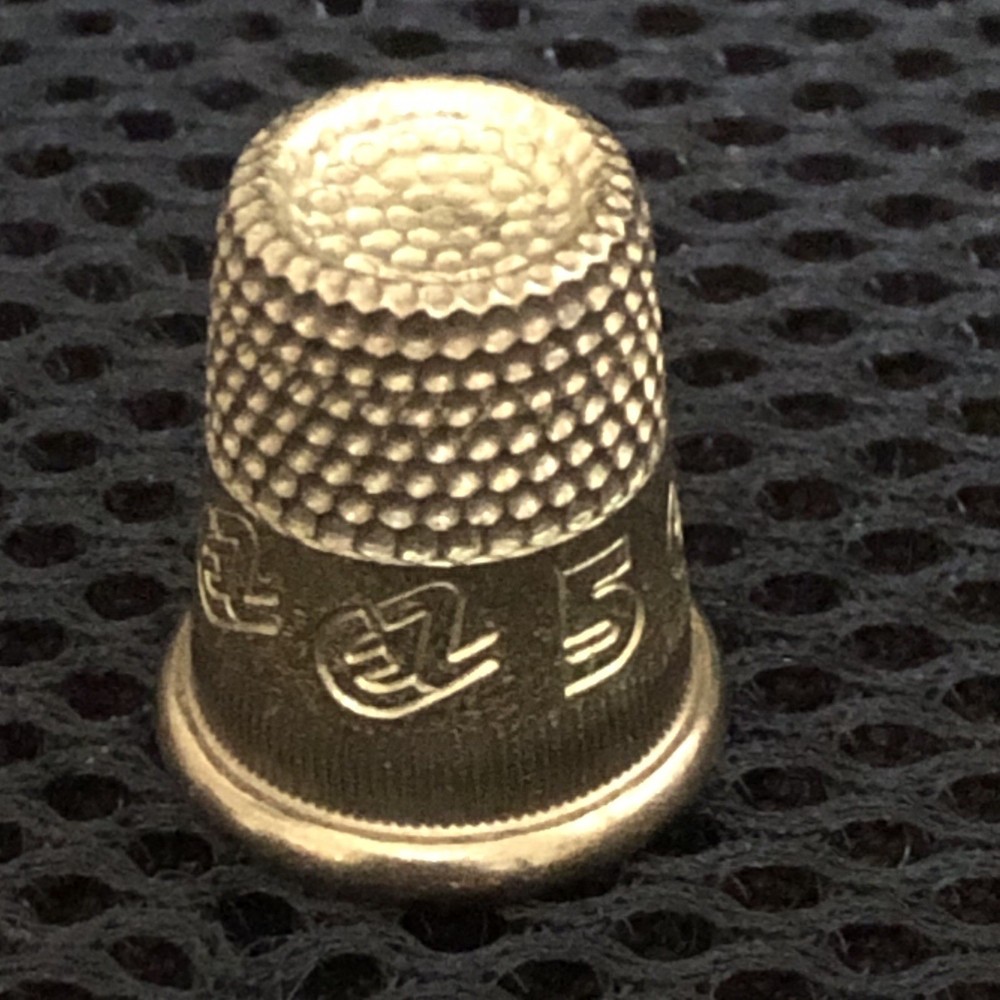 Vintage Thimbles. 4 Pcs.