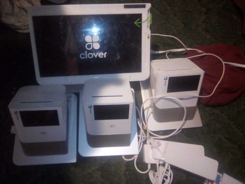 Clover Complete POS System with Terminal and 3 Peripherals for Business