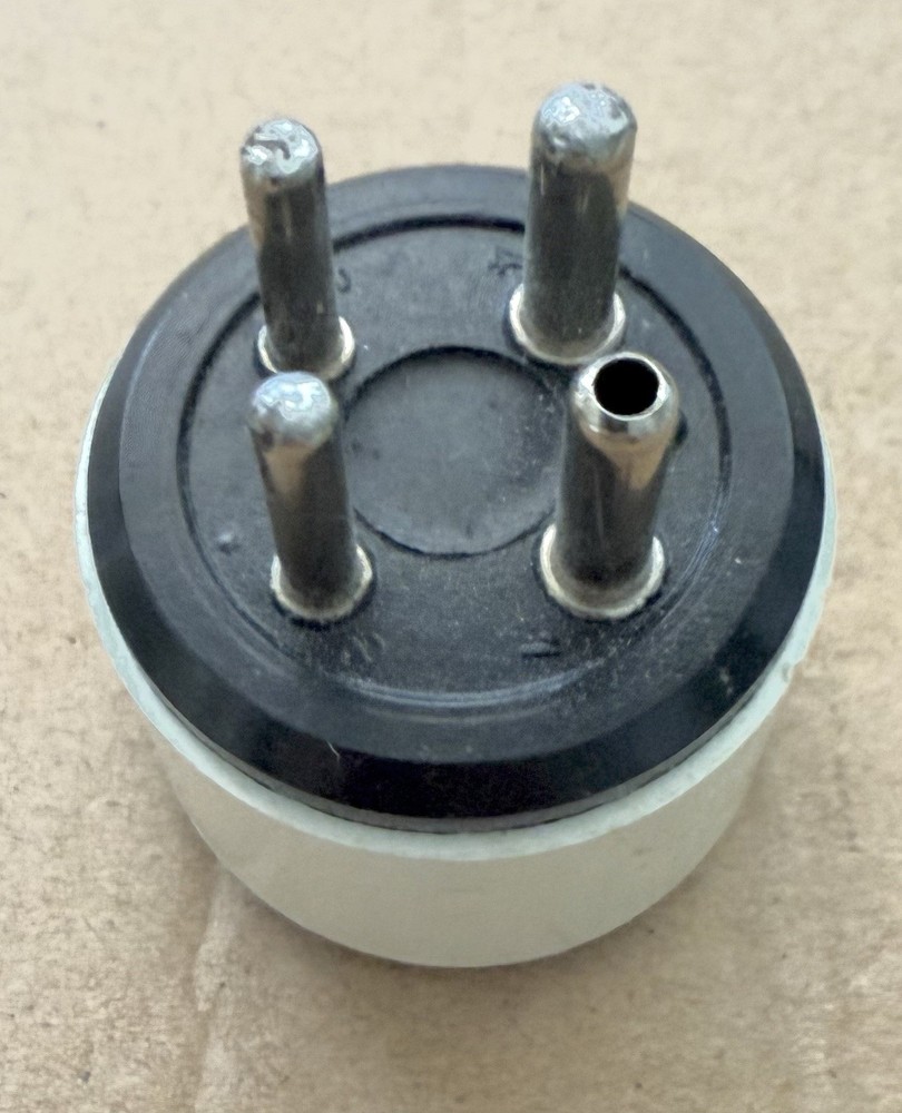 Norman R4112 Optical Spacer For 2H Reflector