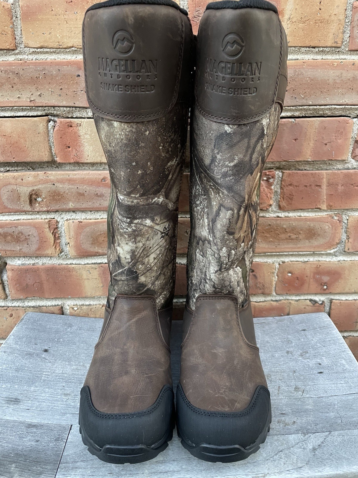 Magellan Outdoors Snake Shield Armor Camo 2.0 Women's Boots 8.5B