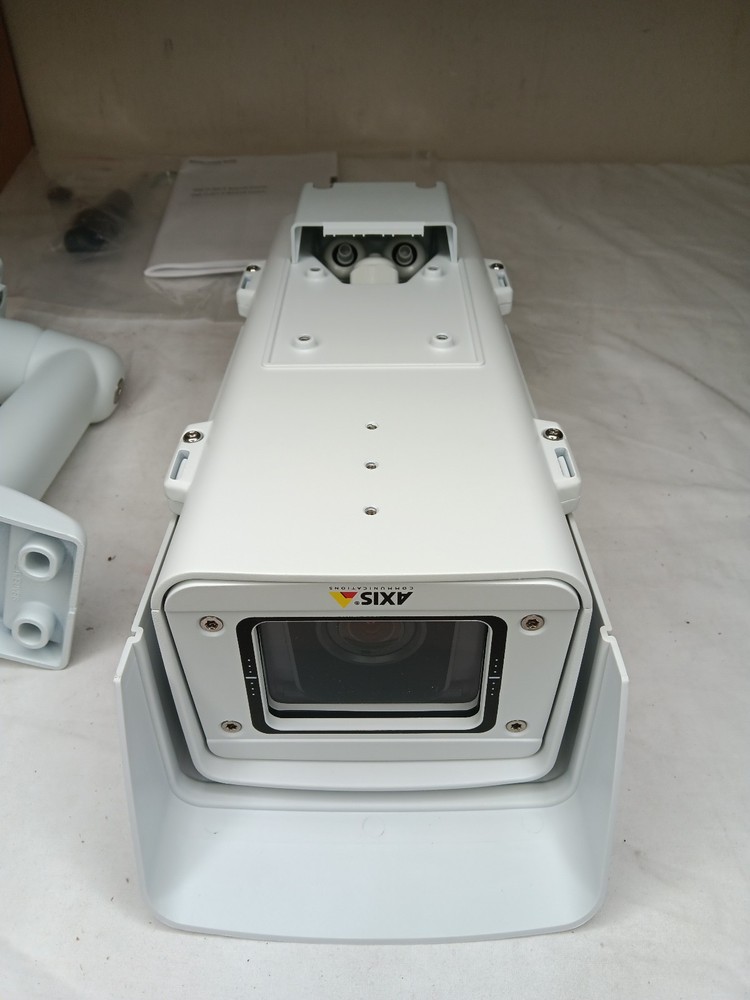 Axis P1357-E 0530-001 Network Camera