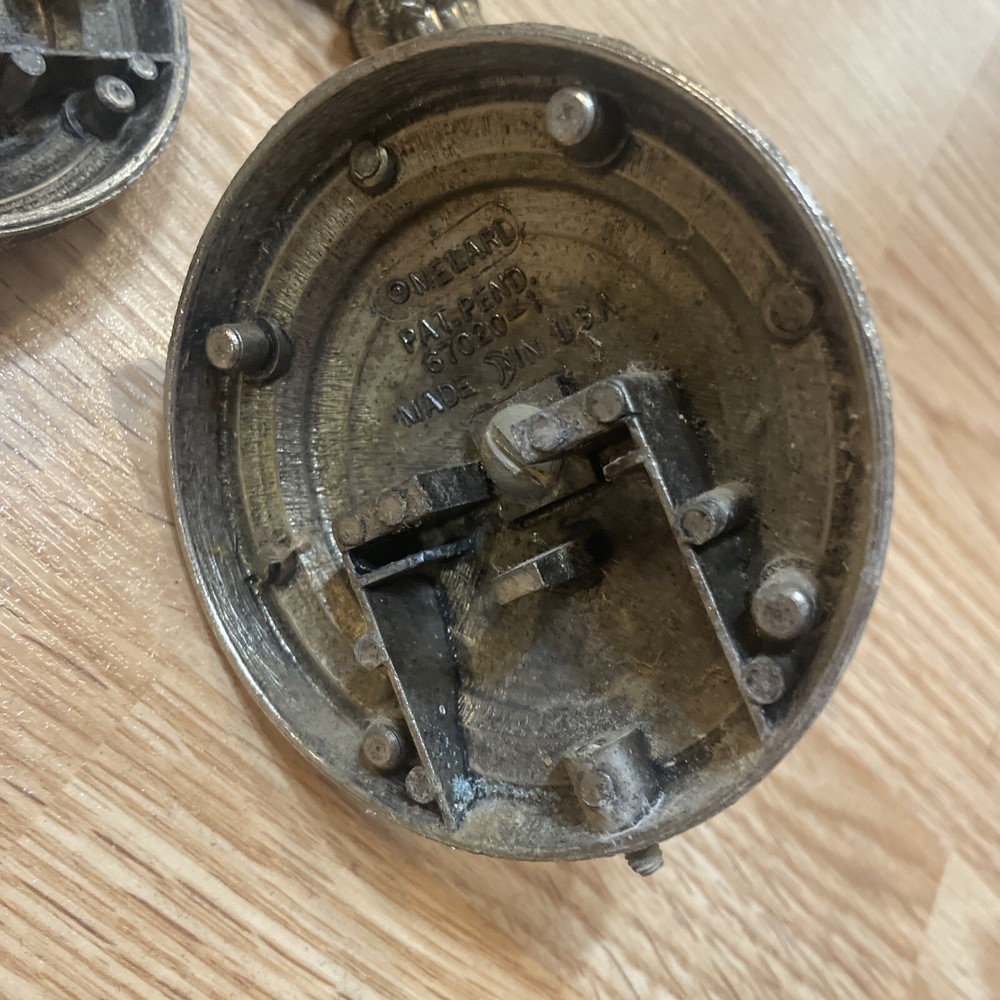 Hook & Candle Holders Amtec & Melard