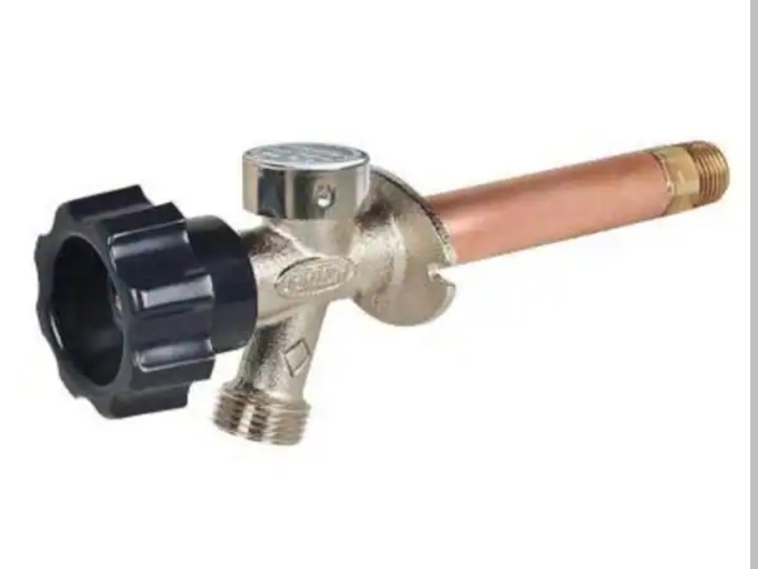 PRIER Frostproof Anti-Siphon Wall Hydrant - 8" (478-08)