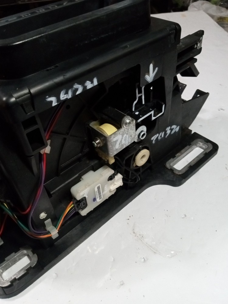 2006-2010 Ford Explorer Automatic Floor Gear Shift Shifter Assembly OEM