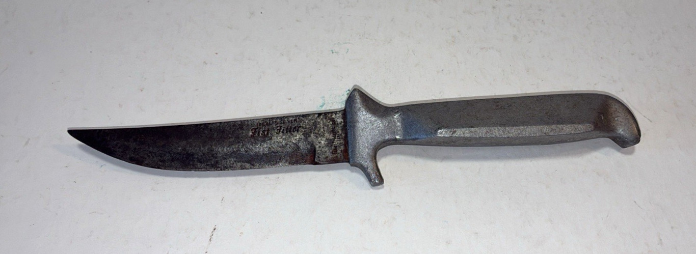 Ideal Products Inc. Ideal’s Silver FIST FITTER Fixed Blade Knife Japan 4" Blade