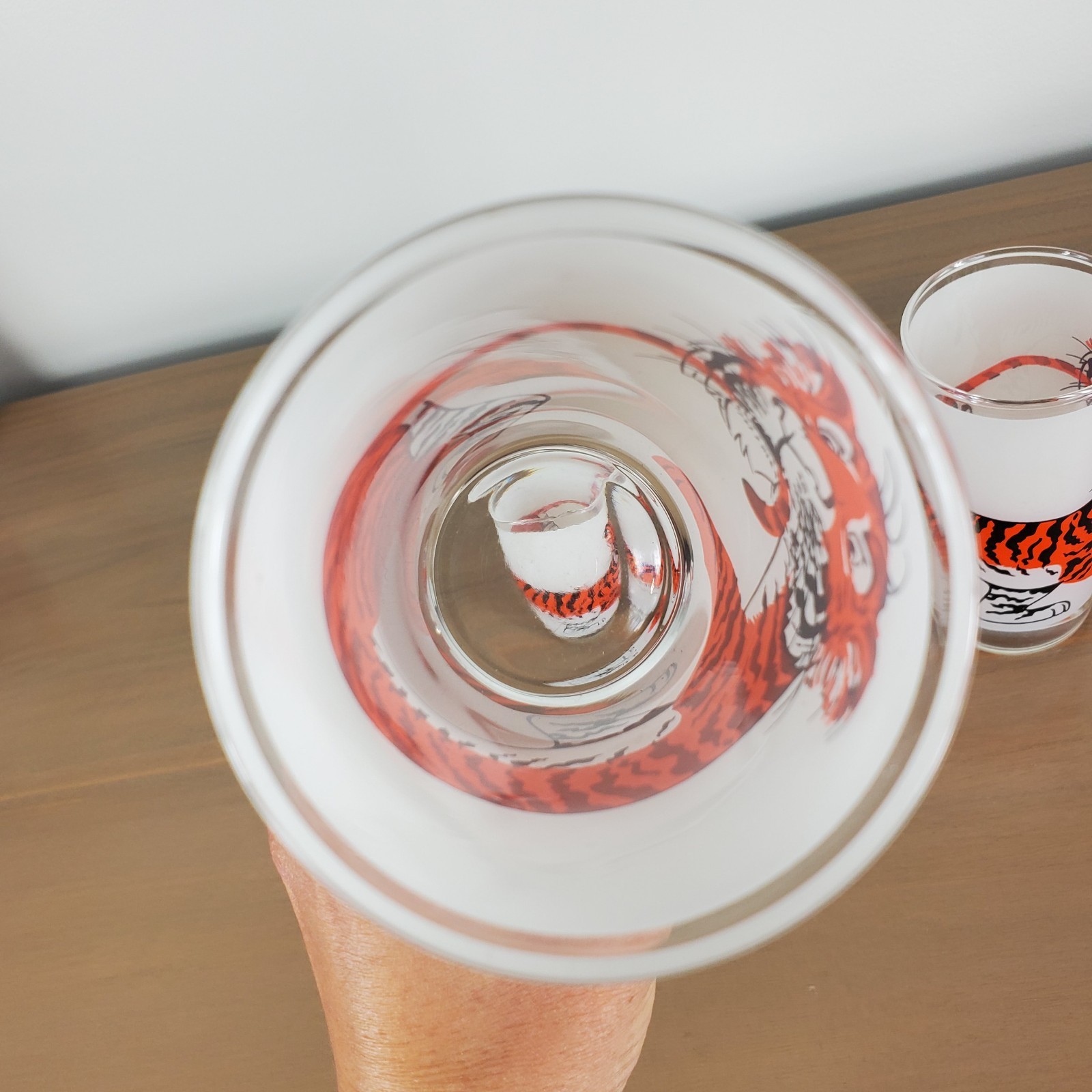 Esso Exxon Gas Tiger in your Tank 4 Glasses Pitcher 2 Cereal Bowls Vintage