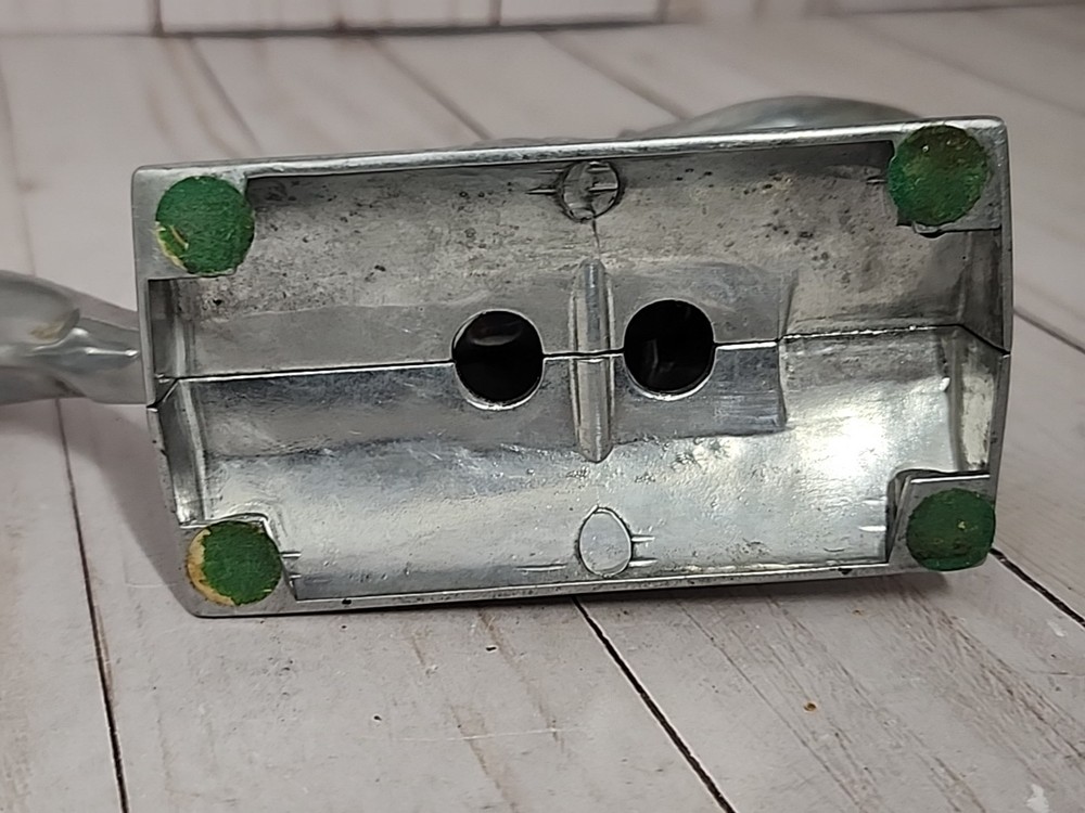 NorPro Davy Crackit The Squirrel Nutcracker