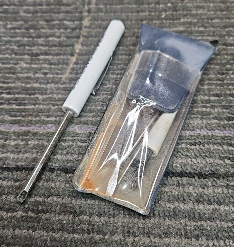 Topcon GTS-3B Total Station + Case - READ