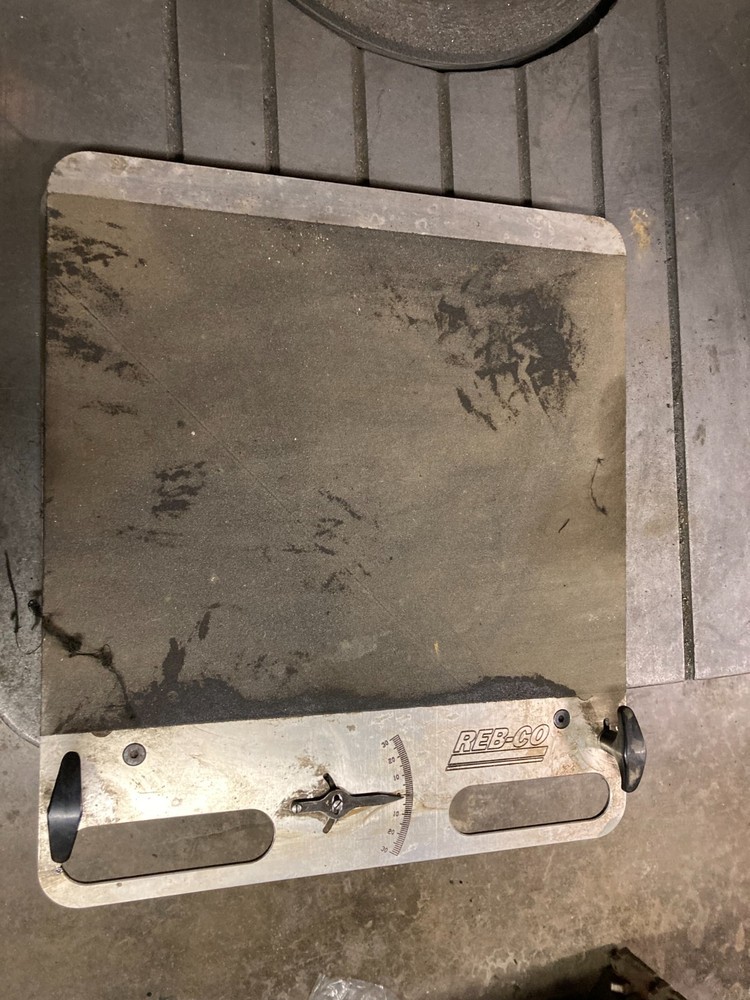 TURN TABLE FOR ALIGNMENT