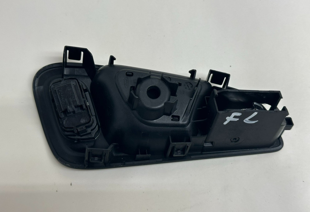 Ford Focus 2015-2018 Door Handle Left Driver Front Interior OEM