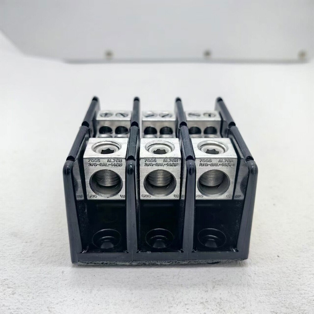 (1 pcs) Bussmann 16220-3 Fuse base New