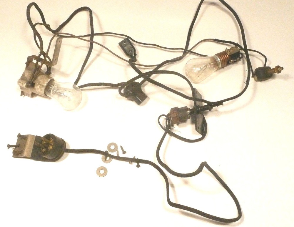 BRUNSWICK 148C /RCA RADIOLA AR-1038: Working 2 PILOT & 2 SWITCH WIRE HARNESS