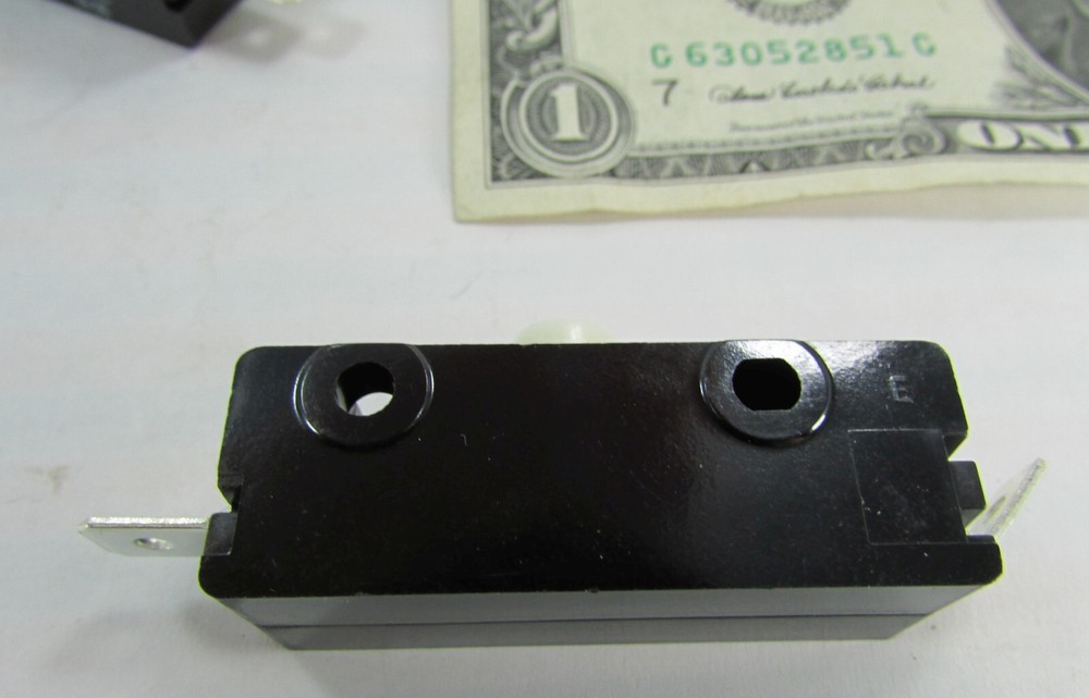 5 Cherry E13 15A Normally Open Snap Push Button Limit MicroSwitch 125VAC/250VAC