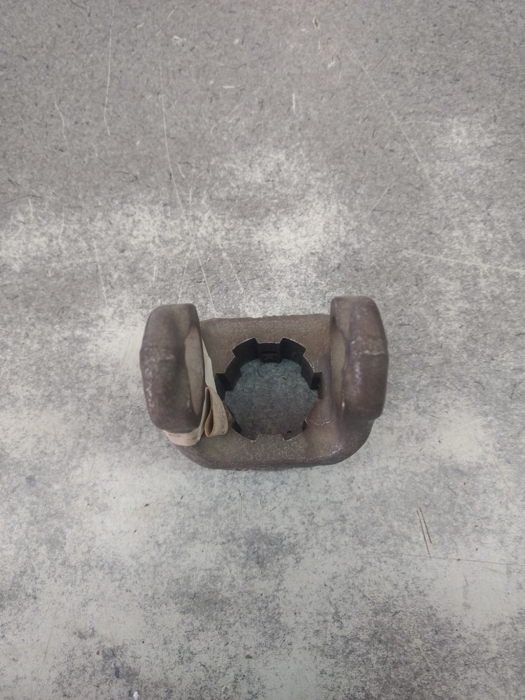 W801-0600 PTO YOKE