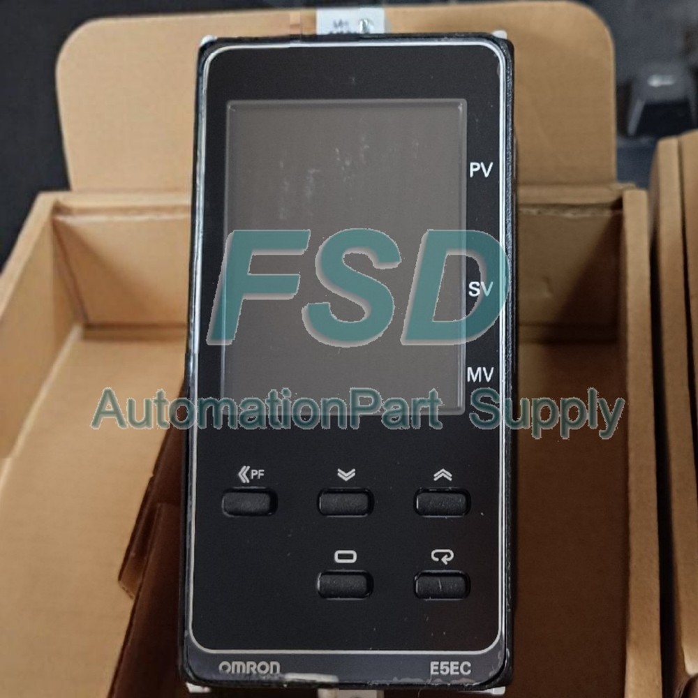Omron E5EC-RR2ASM-800 100-240VAC Temperature Controller 1 PCS New Box