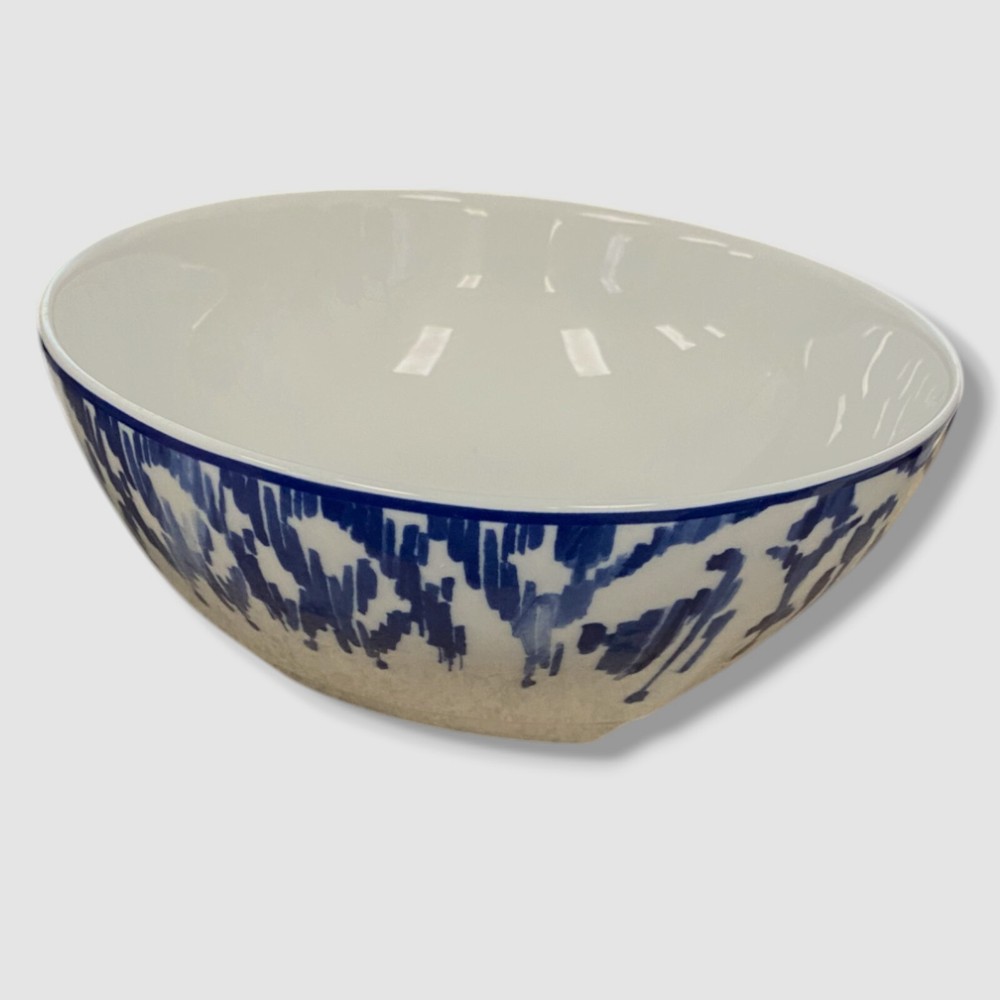 Neiman Marcus 11-Piece Haryana Blue Rim Dinnerware