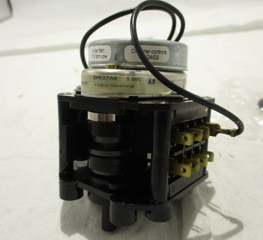 NEW DANAHER EAGLE SIGNAL BR37A6 TIMER 0-60 SEC