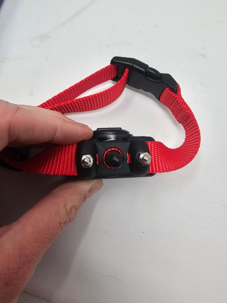 Petsafe PBC-103 Basic Bark Control Collar - Dog Waterproof & Battery-Operated