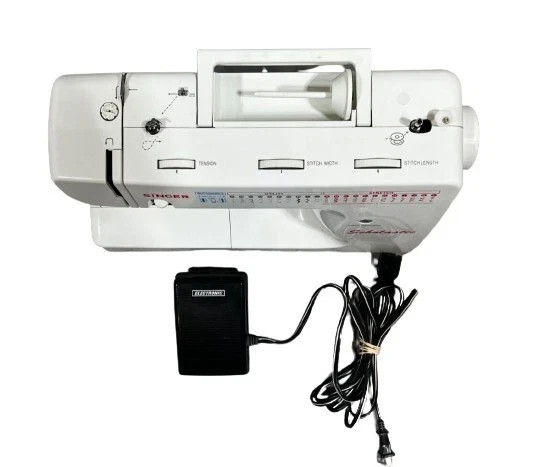 Singer Scholastic Model 6510 Sewing Machine with Pedal