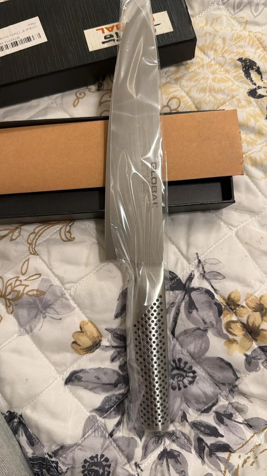 global 8" Classic Japanese Chef's Knife G-2 ( pack of 1 )