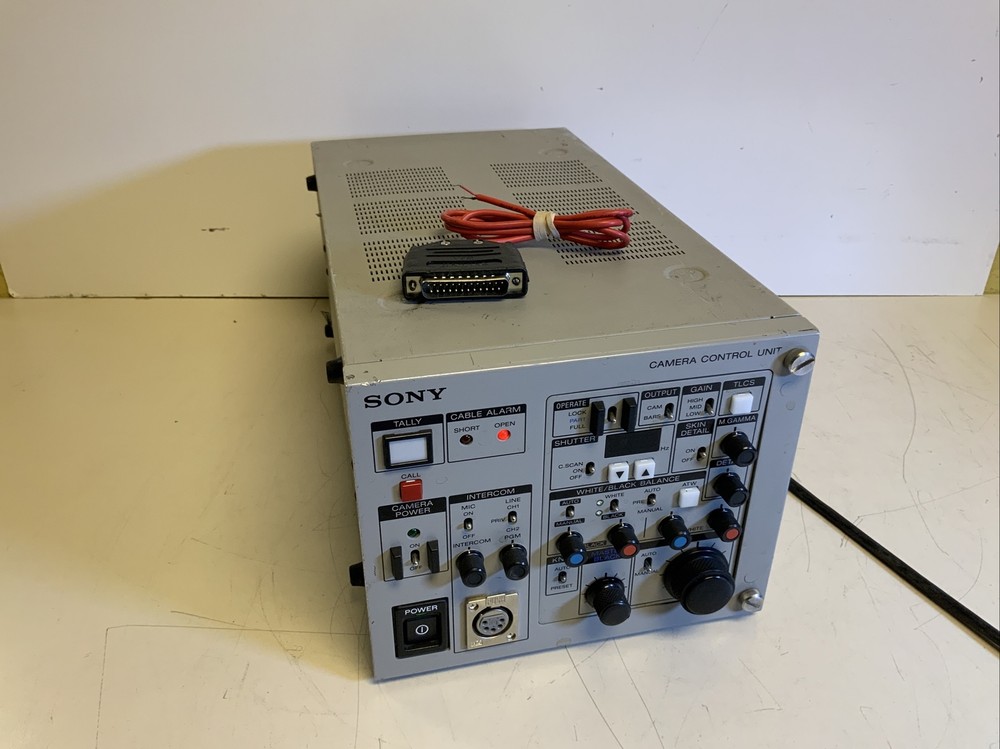 Sony CCU-TX7 Camera Control Unit W/ Case
