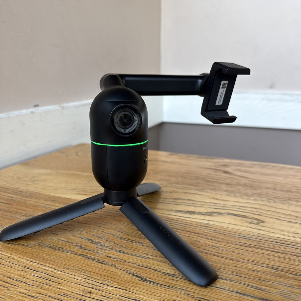 OBSBOT Me AI-Powered Phone Mount, Auto-Tracking with Wide-Angle Sensing Camera