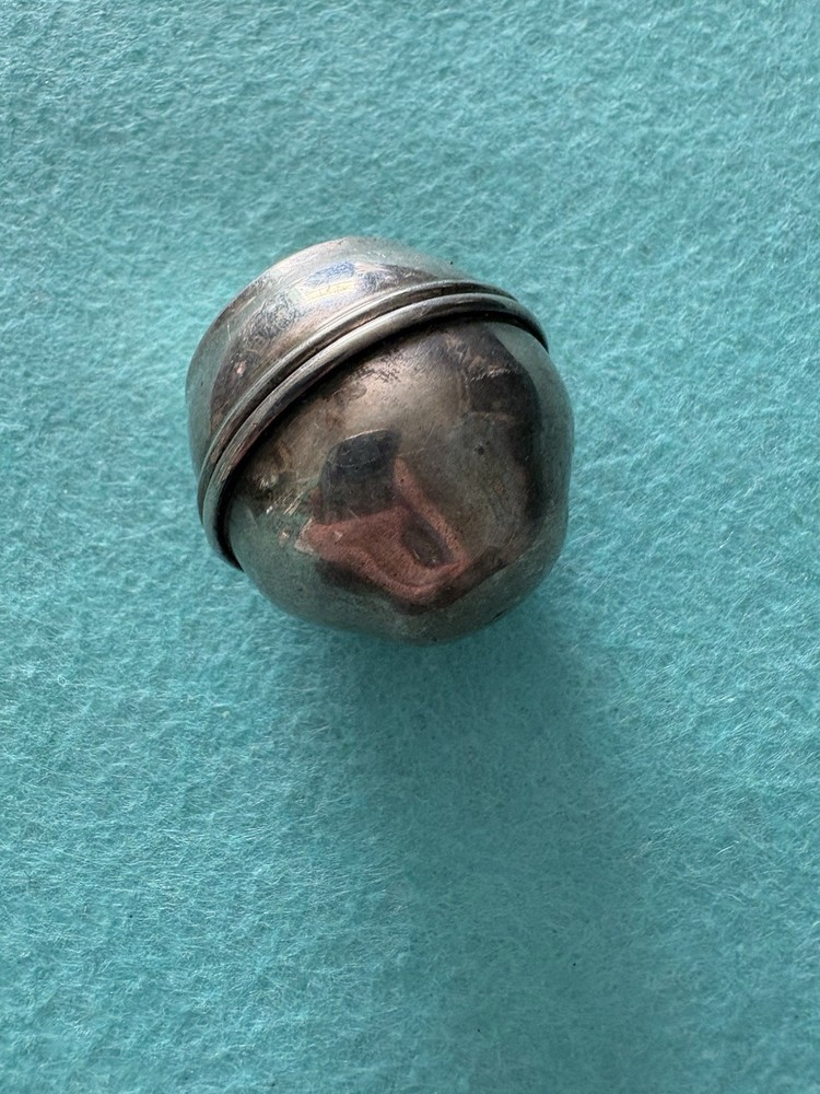 VINTAGE STERLING SILVER LARGE RING & BOX Mappin & Webb