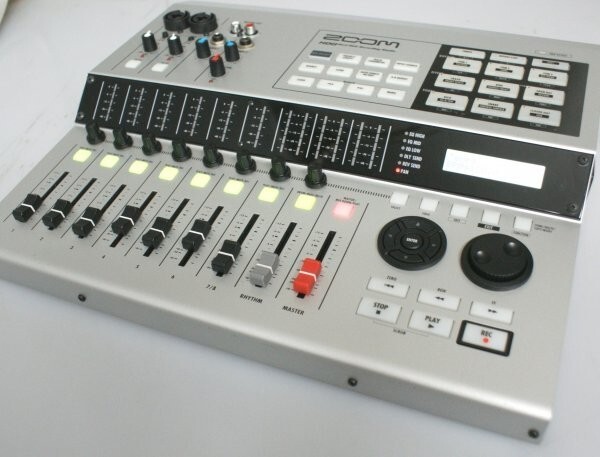 Zoom HD8 Analog MTR Hard Disc Recording